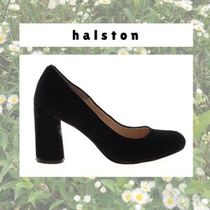 isola • classic black suede 3” heels 👠